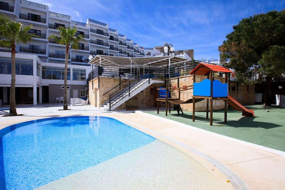 Palmanova Suites By Trh (Adults Only) Magaluf  Zewnętrze zdjęcie