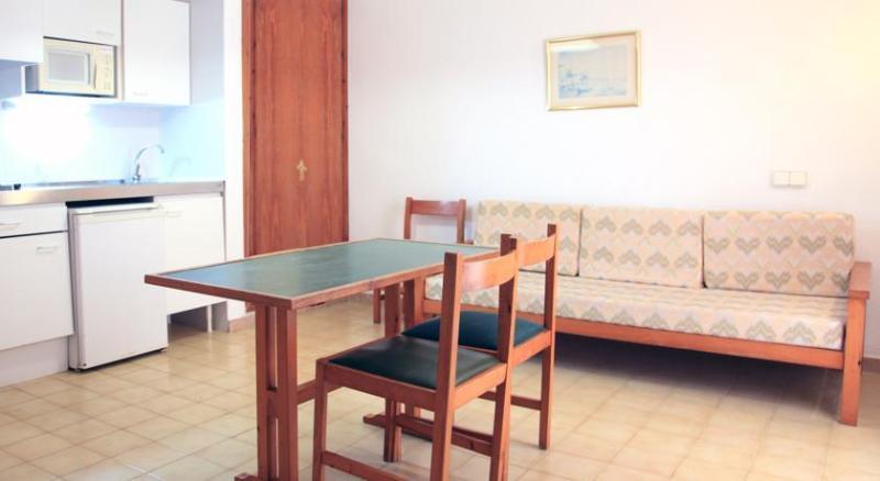 Palmanova Suites By Trh (Adults Only) Magaluf  Zewnętrze zdjęcie